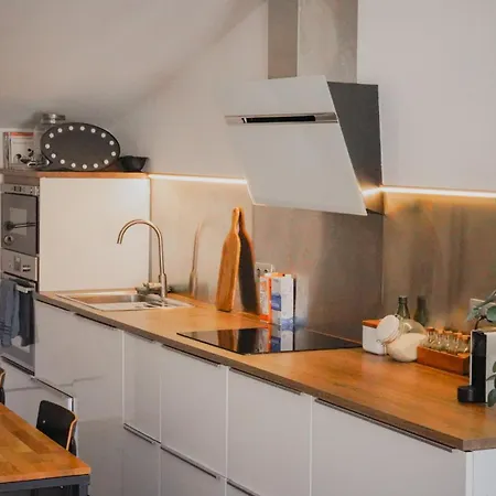 Riverside Duplex Penthouse ז'ירונה